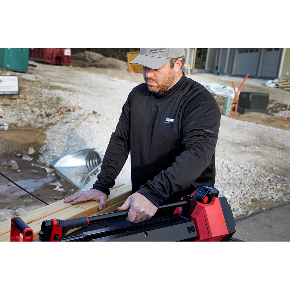 Milwaukee USB Heated WORKSKIN Midweight Base Layer from GME Supply