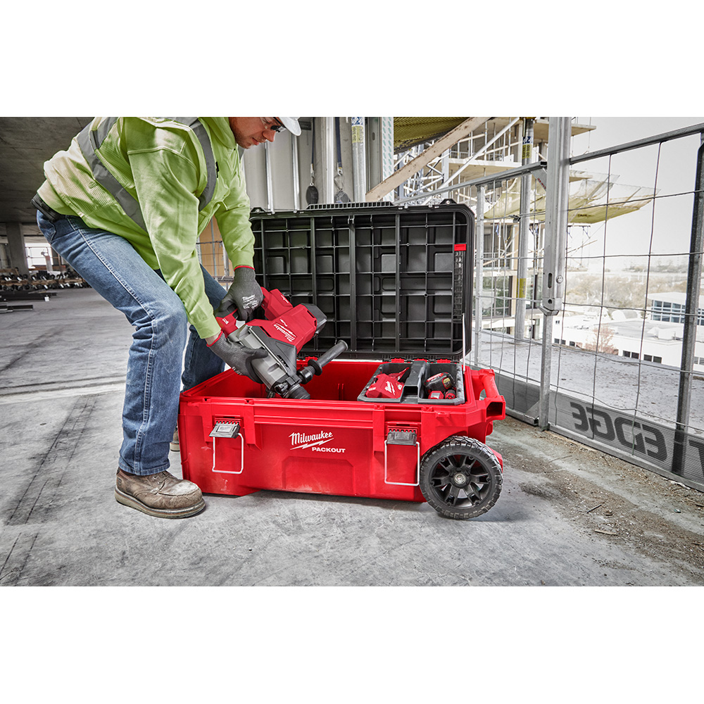 Milwaukee PACKOUT Rolling Tool Chest from GME Supply