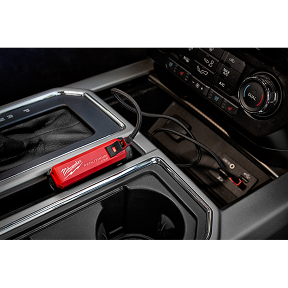 Milwaukee Tool REDLITHIUM USB Charger & Portable Power Source Kit from GME Supply