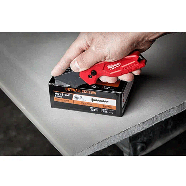 Milwaukee FASTBACK Folding Utility Knife Set from GME Supply