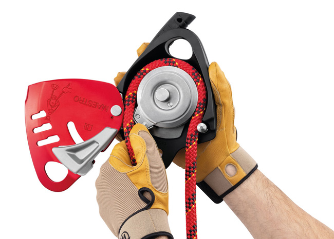 Petzl MAESTRO Descender from GME Supply